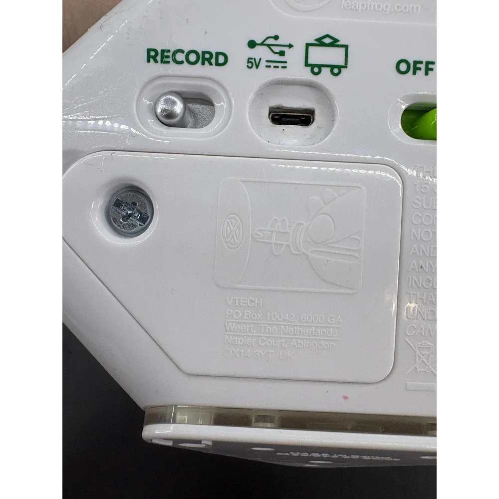 LeapFrog LeapStory Interactive Storyteller Projector Cube White Green Scout Dog